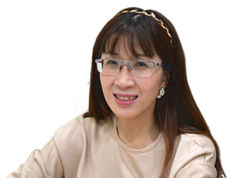 Bà Nguyễn Trúc Vân