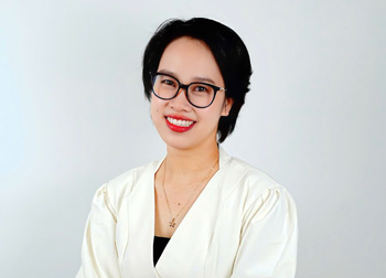 Bà Hoàng Thị Cẩm Ly